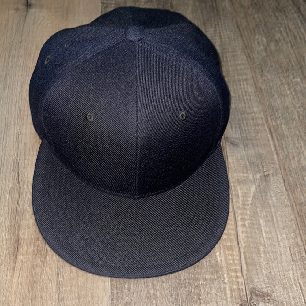 Pit bull hat black color new